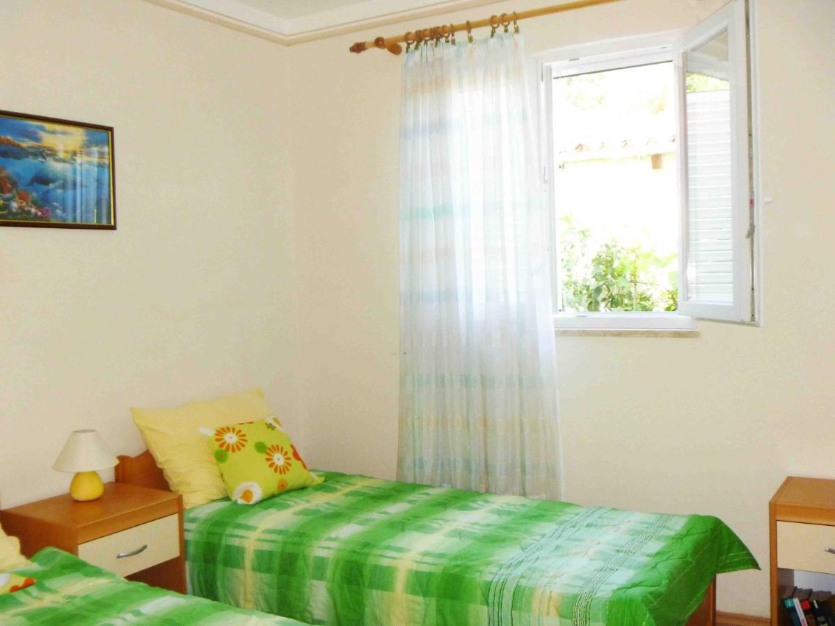 The Apartment With Air Conditioned Porec Esterno foto