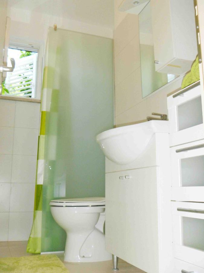 The Apartment With Air Conditioned Porec Esterno foto